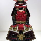 【O-014】Red Thread Laced Fur-Trimmed Two-Piece Cuirass Armor (Matte Finish)：赤糸威毛引二枚胴具足（艶消塗）