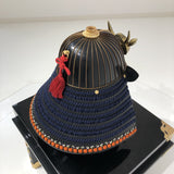 【O-015-K】Deep navy blue thread laced modern small plate two-piece cuirass armor (helmet only)：濃紺糸威当世小札二枚胴（兜のみ）