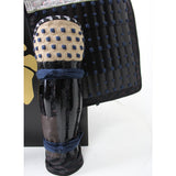【O-052】Dark blue thread laced black matte riveted two-piece cuirass armor with acorn-shaped helmet：紺糸威黒艶消鋲綴二枚胴具足（椎形兜）