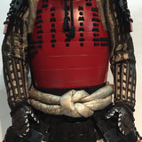 【O-067】Black thread laced Yamatomune shoulder plates two-piece cuirass armor：黒糸威山道頭札二枚胴具足